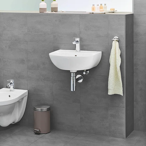 Grohe Bau Ceramic 450mm 1TH Wall Hung Basin - Image 5