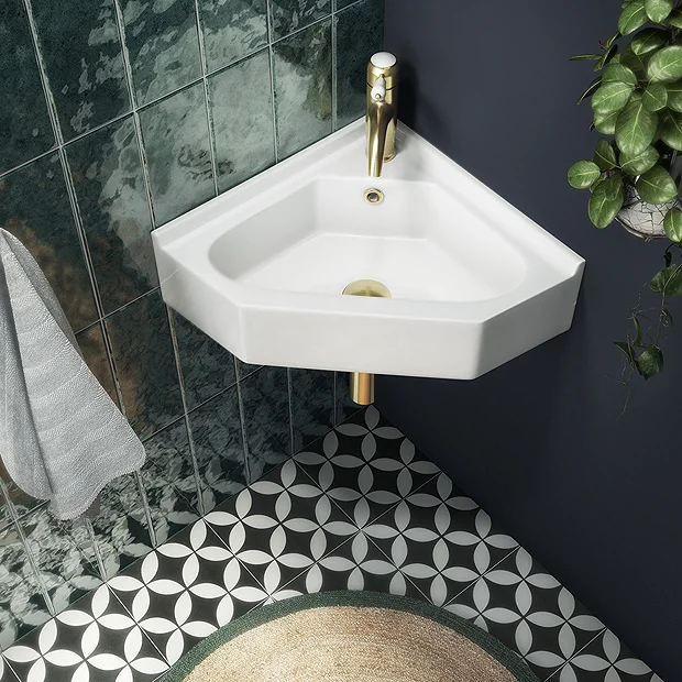 Chatsworth Traditional Corner Cloakroom Basin 1TH - Gloss White - Image 2