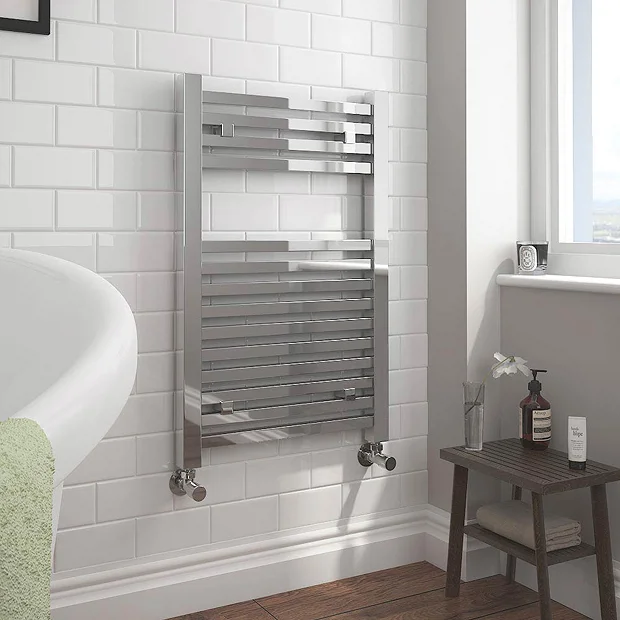 Cube Heated Towel Rail - Chrome (500 X 690mm) - Image 3