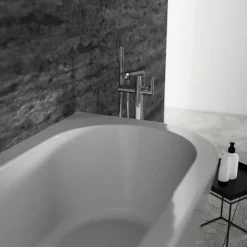 Ideal Standard Adapto 1780 X 780mm Double Ended Corner Bath With Clicker Waste